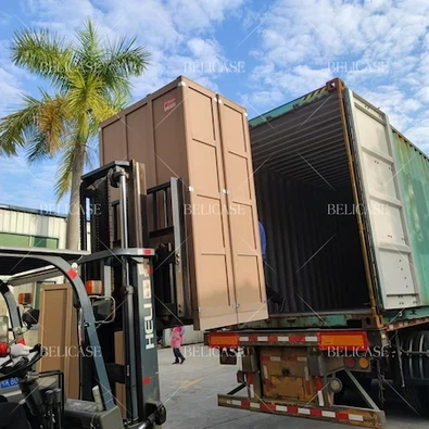 Skladujte sklenenú skrinku Loď do USA